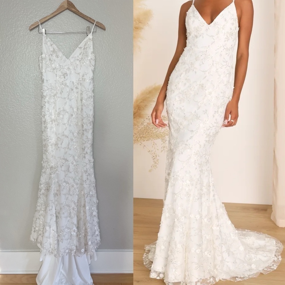 NWOT Vow to Wow White 3D Floral Applique Sequin Maxi Dress